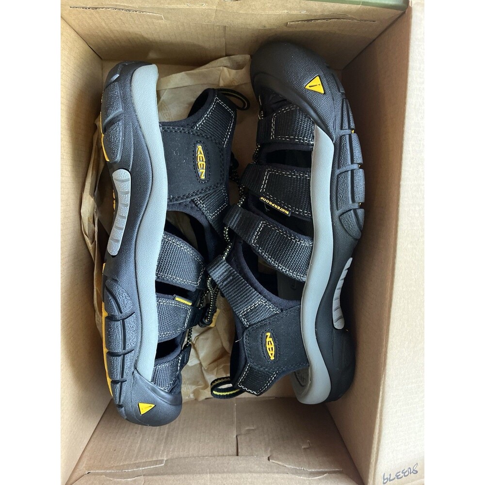 New Keen Men Newport H2 Sandal Black 9.5 Water Hiking Boating Arch Support Comfy - Picture 11 of 16